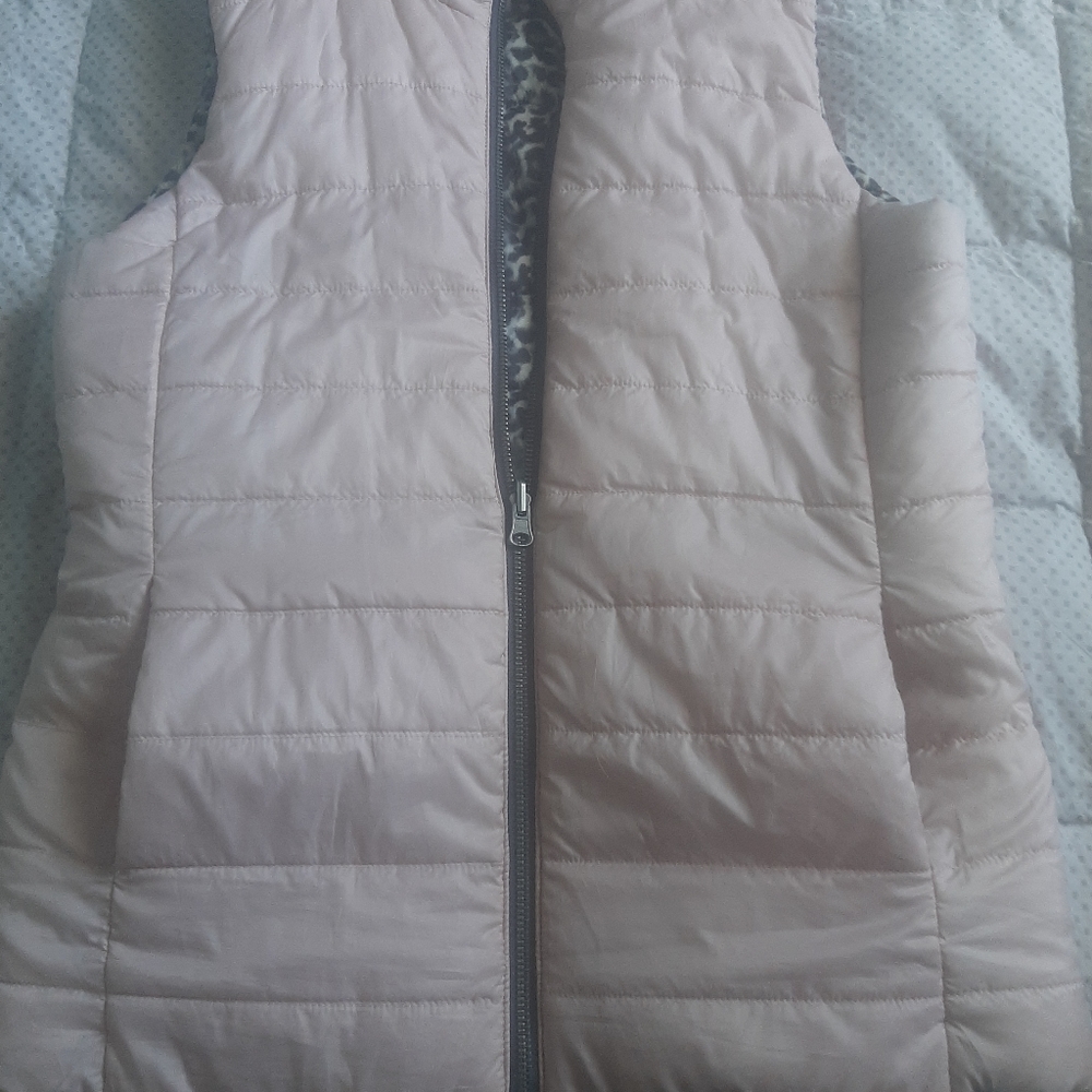 Reversible vest - Picture 2 of 3